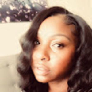 Meet your Posher, Alicia